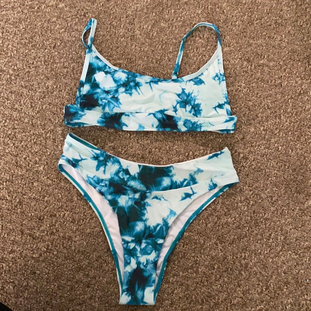 HW swimsuit